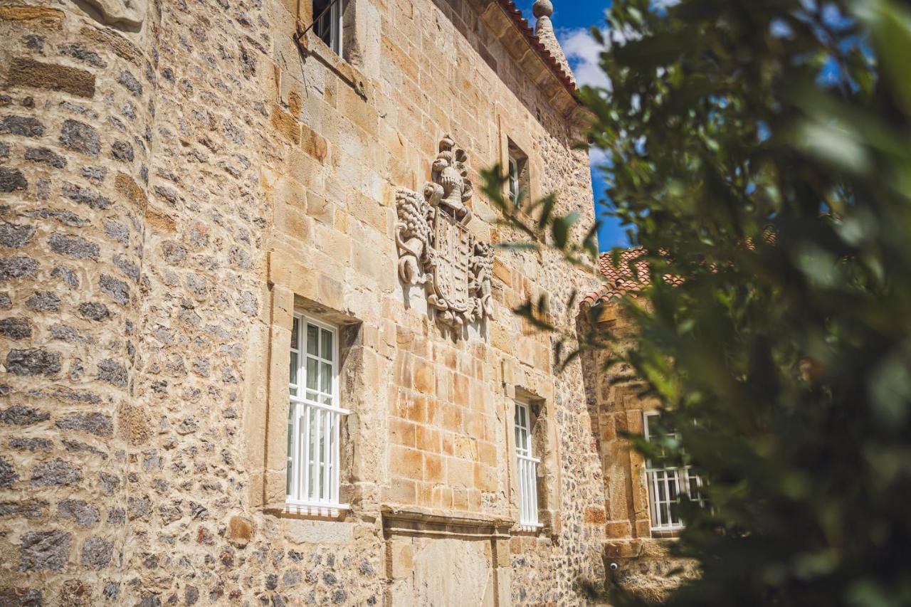Palacio De Los Acevedo Hoznayo Esterno foto